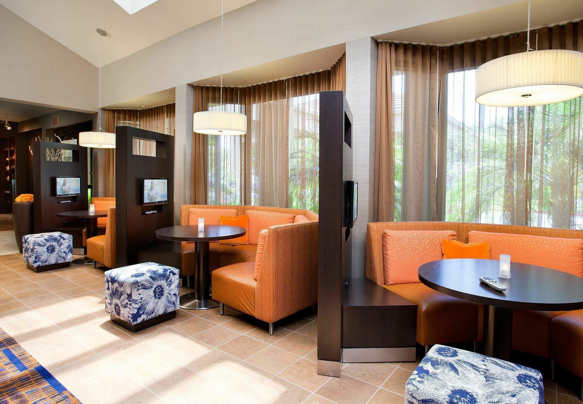 Courtyard Costa Mesa South Coast Metro Hotel Санта Ана Екстериор снимка